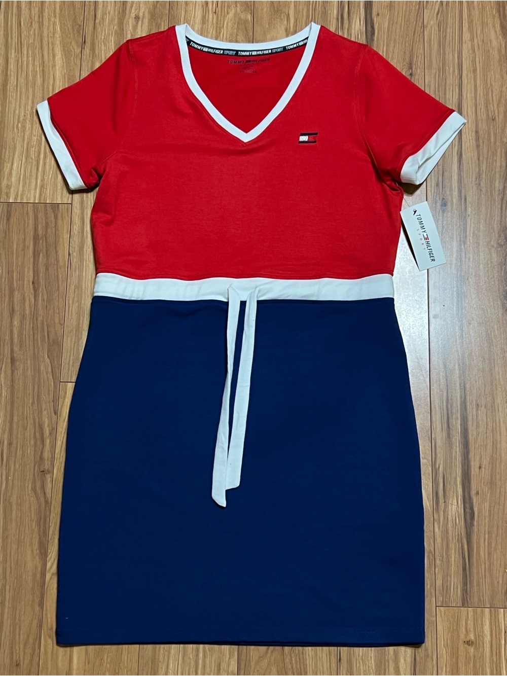 Tommy Hilfiger Women  Red, Navy & White Colorblock V-Neck Tie-Waist Dress